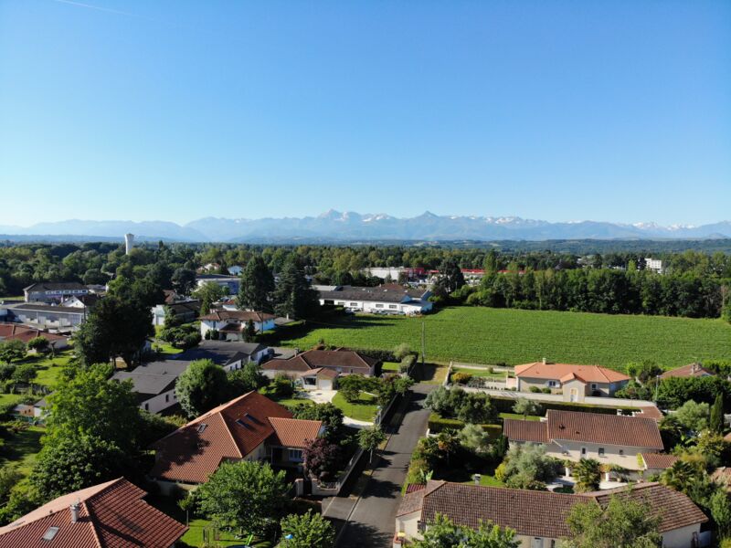 DJI_0330 DJI_0330